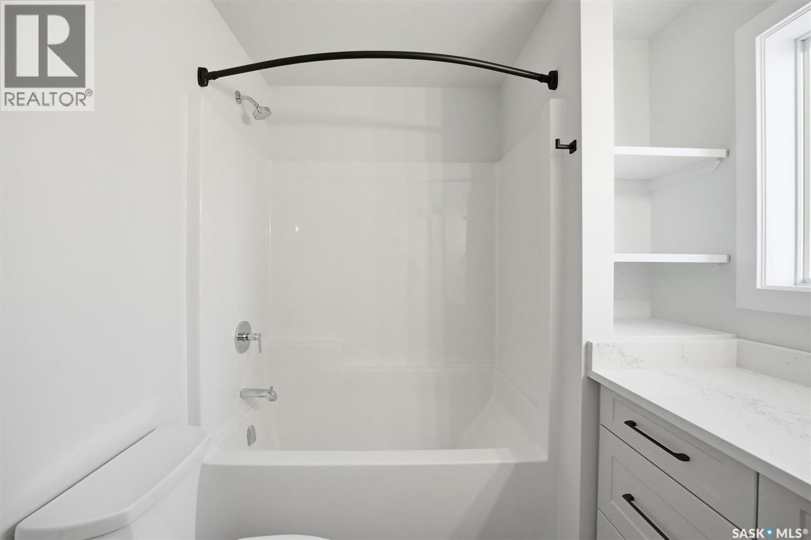 282 Asokan Bend, Saskatoon, Saskatchewan  S7V 1V7 - Photo 21 - SK027401