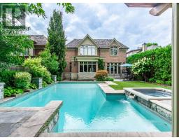 178 ST. LEONARDS AVENUE, Toronto, Ontario