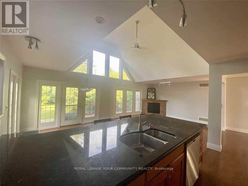 1799 Pine Grove Avenue, Pickering, Ontario  L1V 1K7 - Photo 11 - E12738122