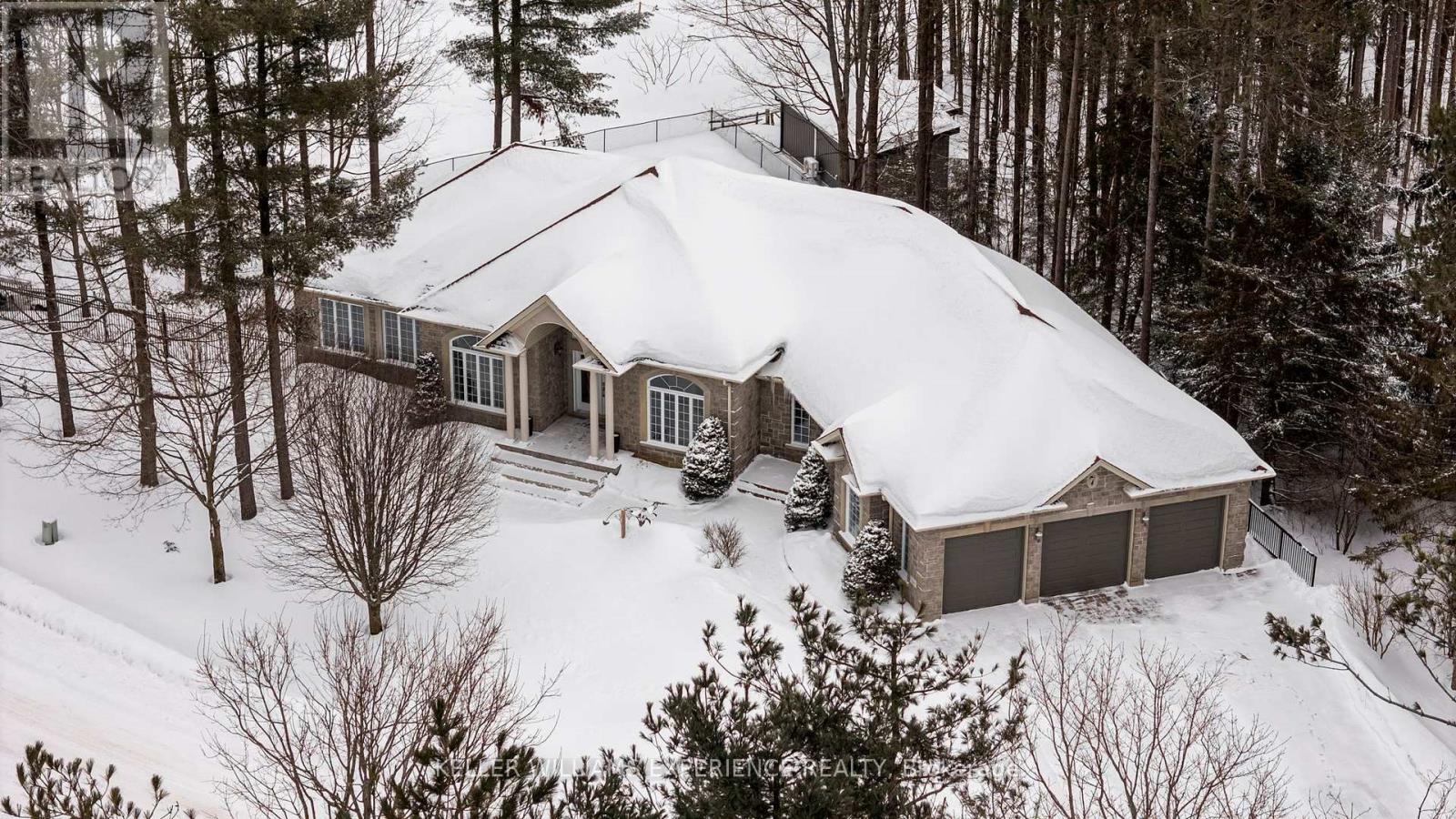 7 Highland Drive, Oro-Medonte (Horseshoe Valley), Ontario  L0L 2L0 - Photo 4 - S12738084