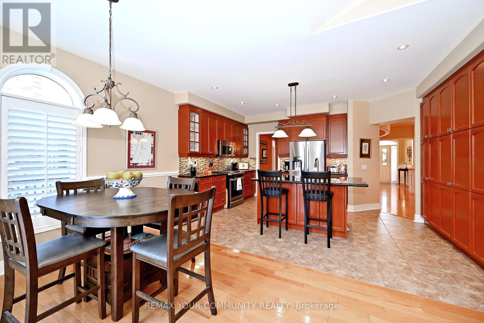 29 Turner Drive, Barrie (Bayshore), Ontario  L4N 6M5 - Photo 16 - S12738088