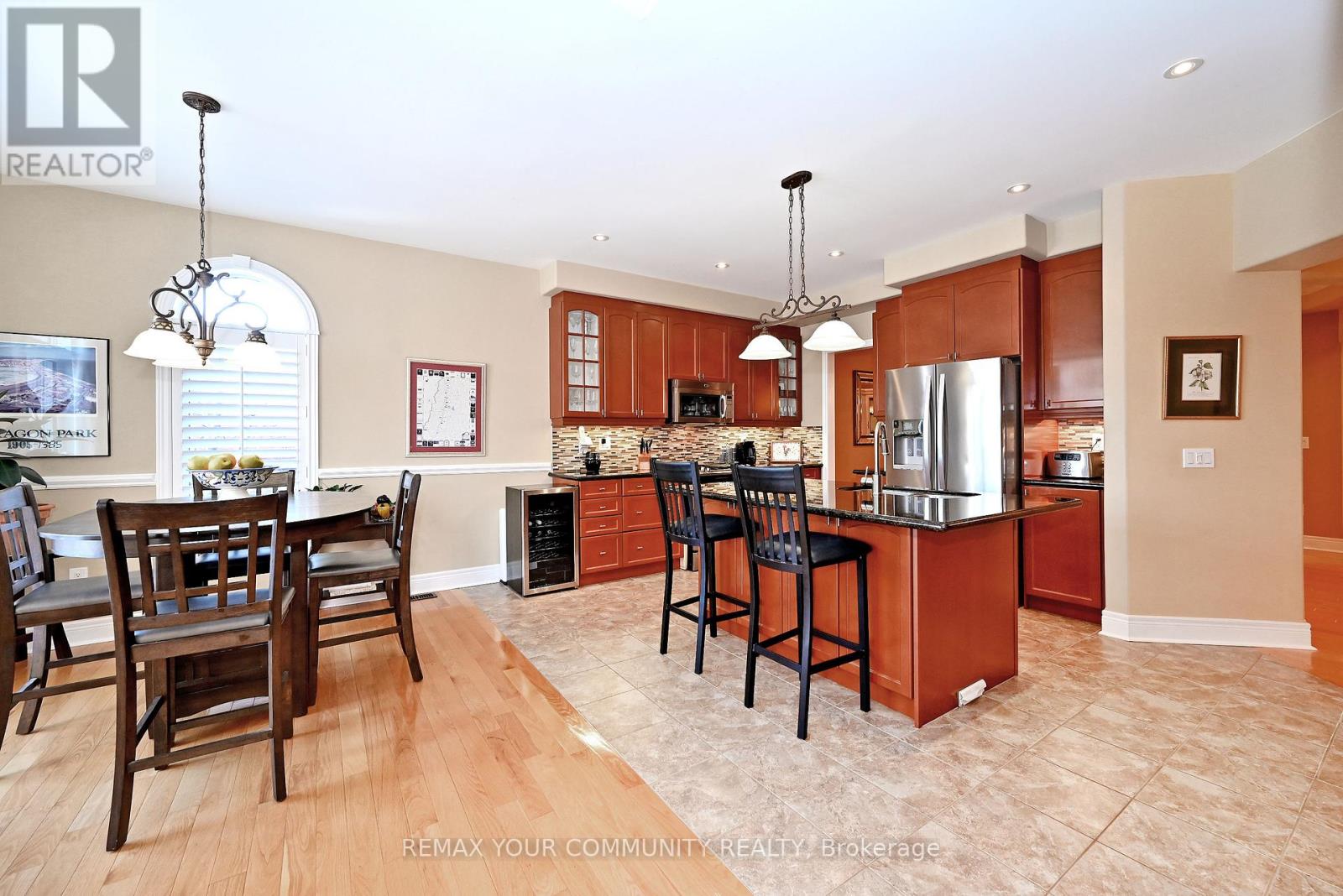 29 Turner Drive, Barrie (Bayshore), Ontario  L4N 6M5 - Photo 20 - S12738088