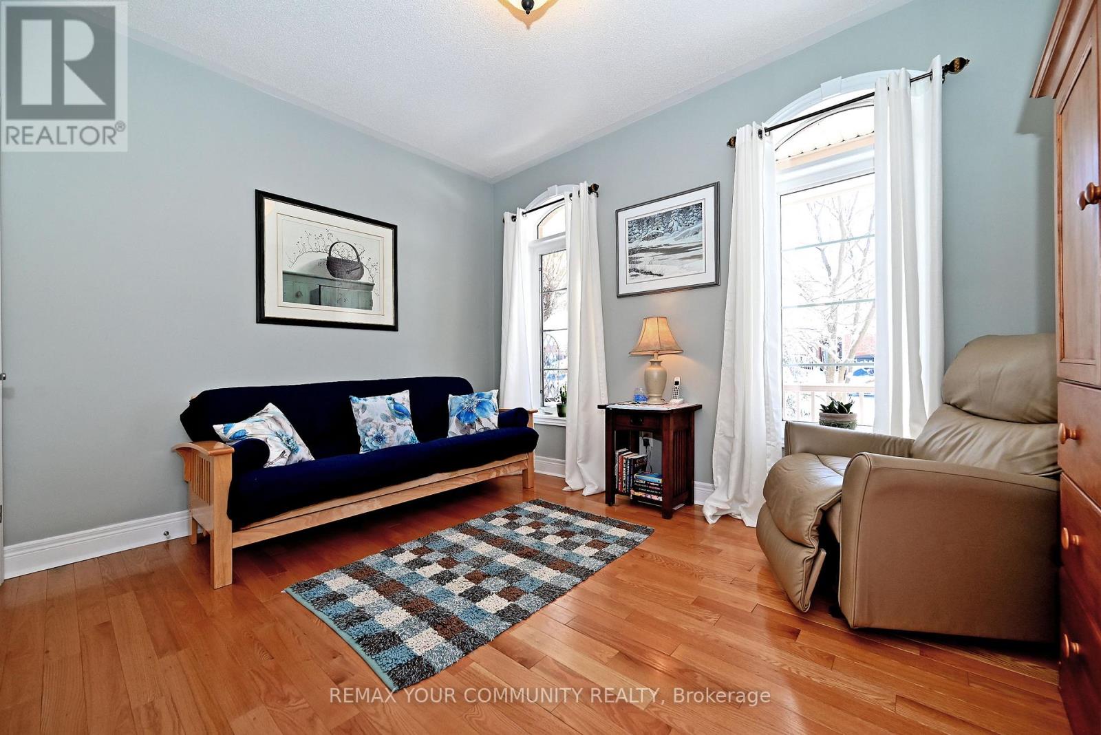 29 Turner Drive, Barrie (Bayshore), Ontario  L4N 6M5 - Photo 7 - S12738088