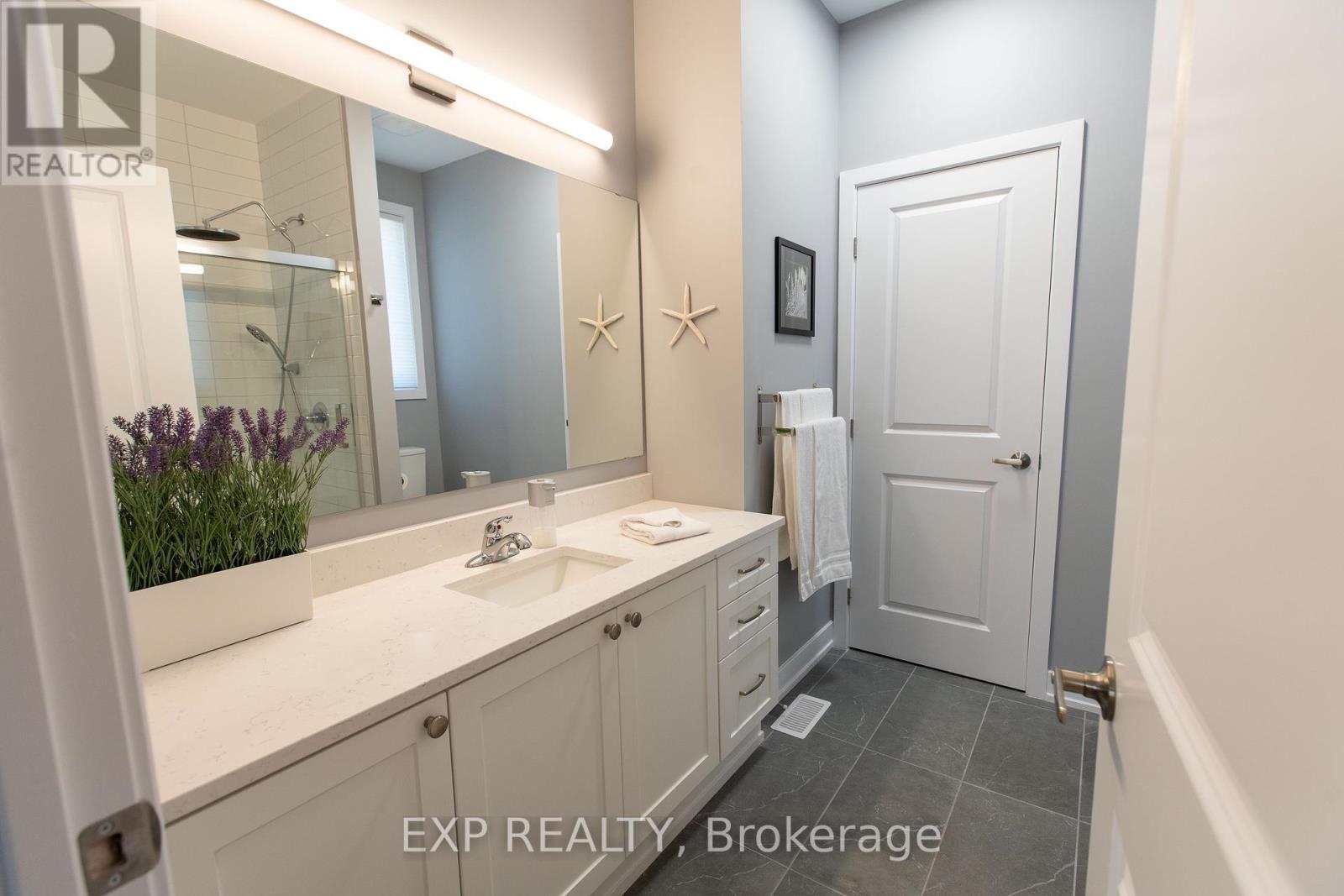 111 Frank Fisher Crescent, Mississippi Mills, Ontario  K0A 1A0 - Photo 21 - X12737462