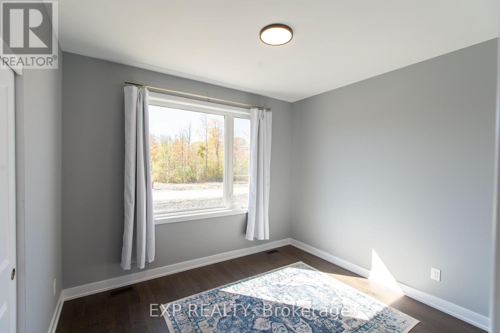 111 Frank Fisher Crescent, Mississippi Mills, Ontario  K0A 1A0 - Photo 25 - X12737462