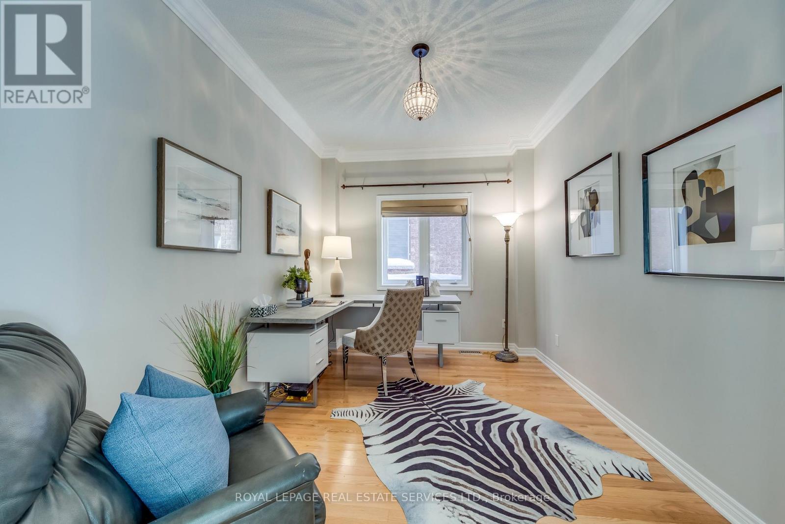 1109 Kestell Boulevard, Oakville, Ontario  L6H 7M5 - Photo 13 - W12738042