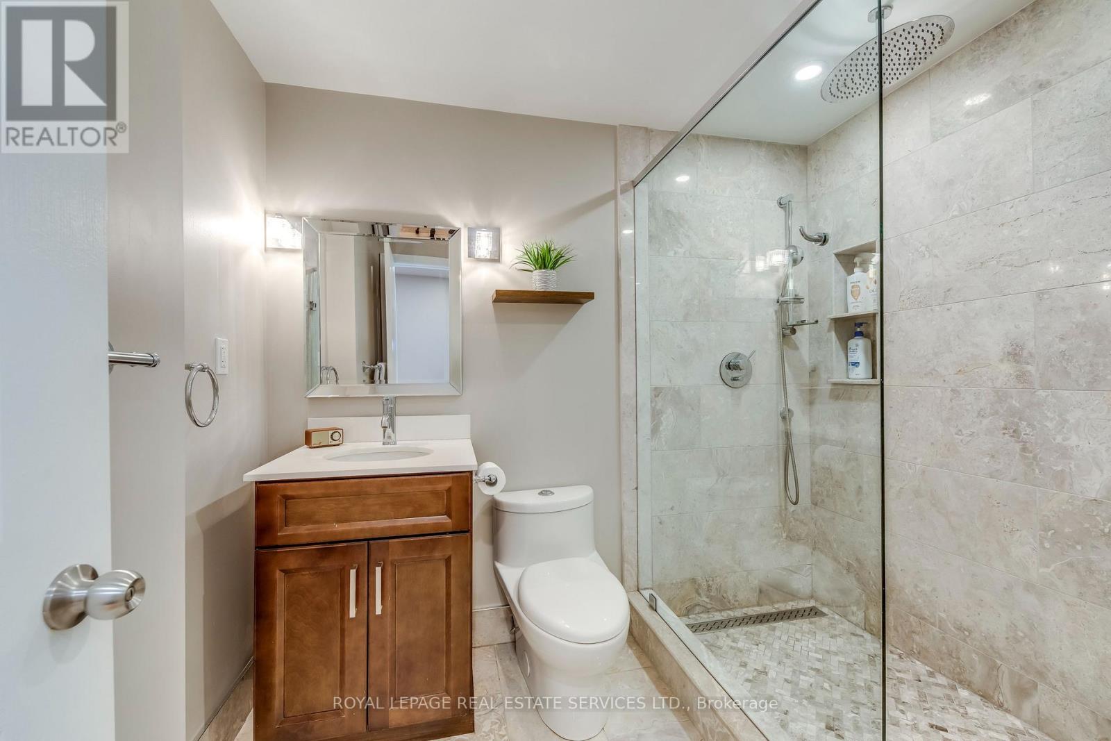 1109 Kestell Boulevard, Oakville, Ontario  L6H 7M5 - Photo 41 - W12738042