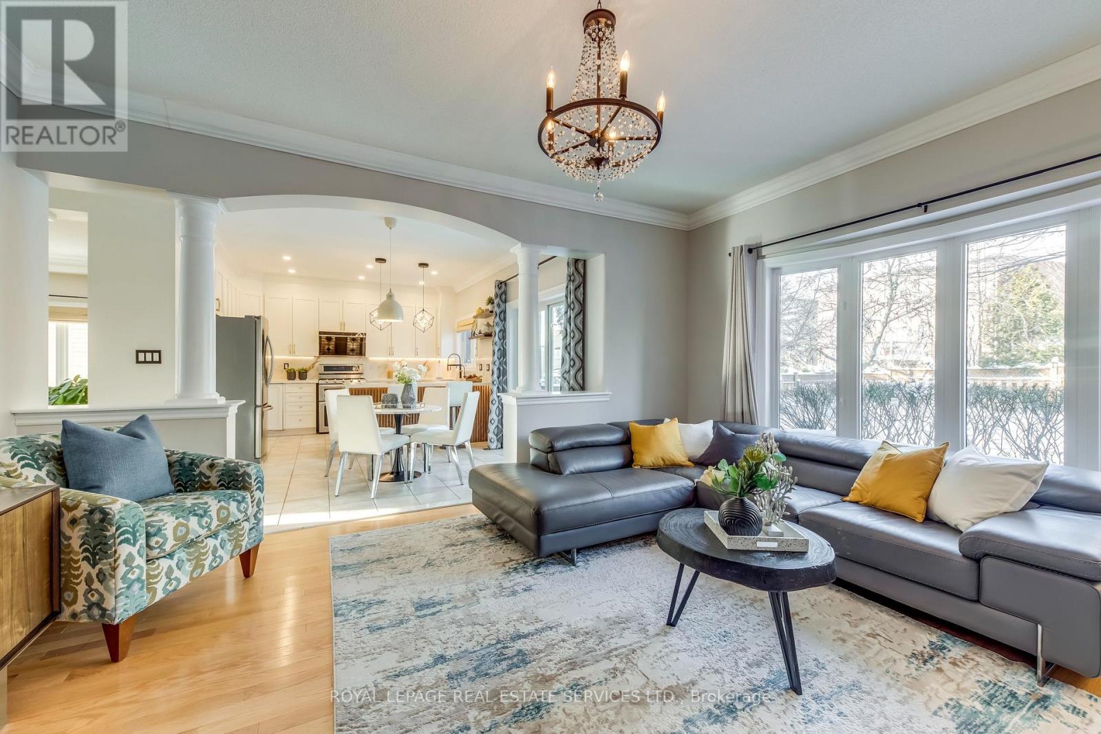 1109 Kestell Boulevard, Oakville, Ontario  L6H 7M5 - Photo 7 - W12738042