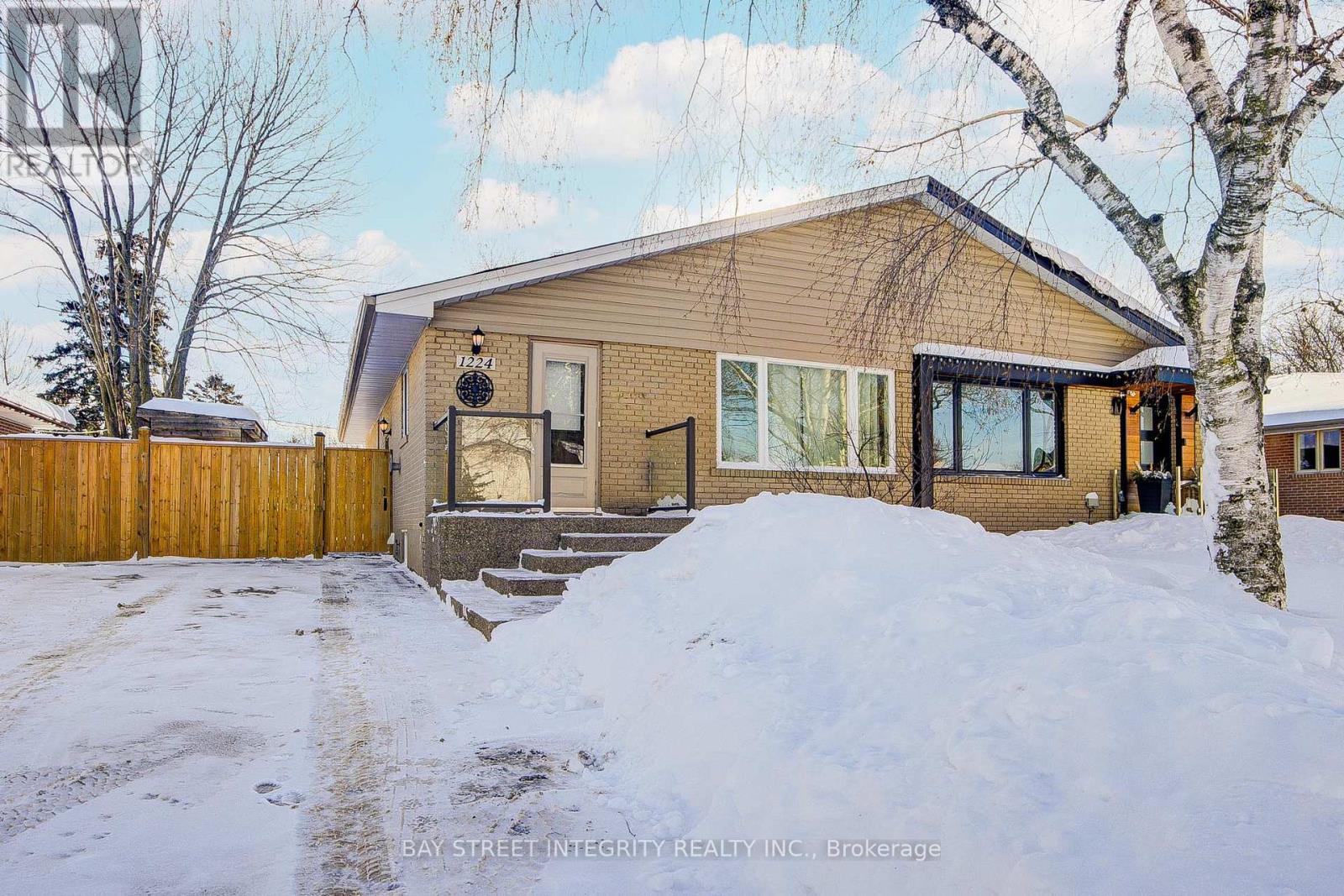 1224 GRANGE ROAD, Oakville, Ontario