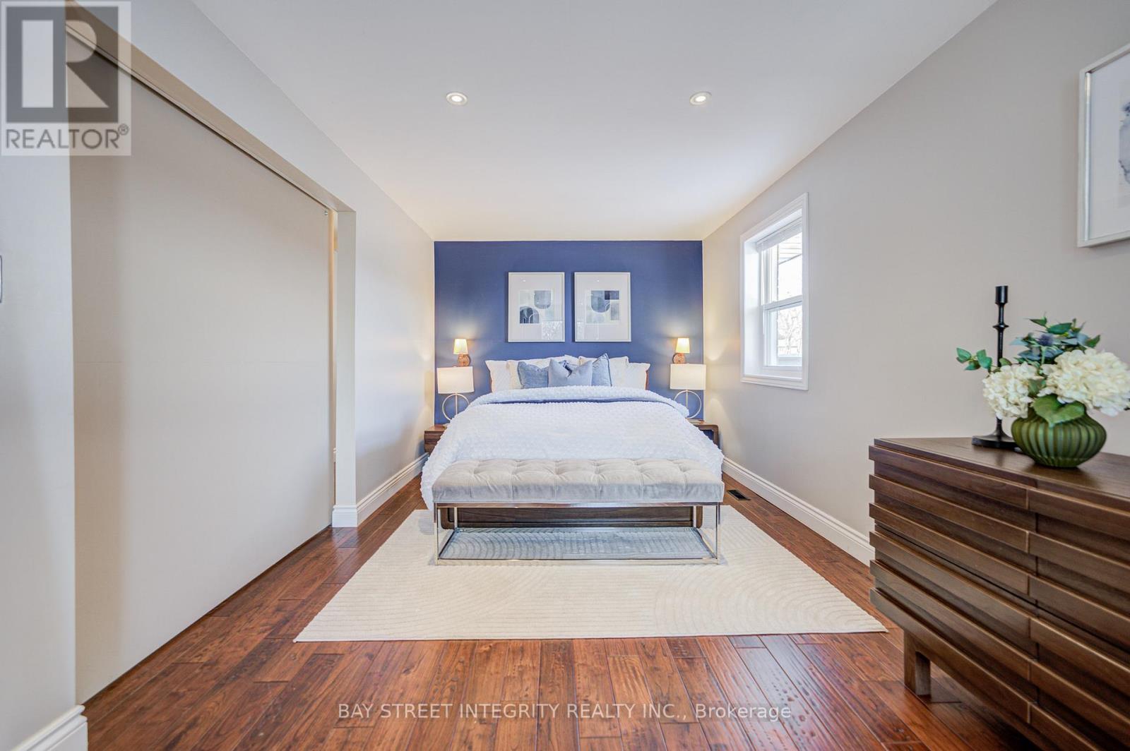 1224 Grange Road, Oakville, Ontario  L6H 1P7 - Photo 21 - W12738066