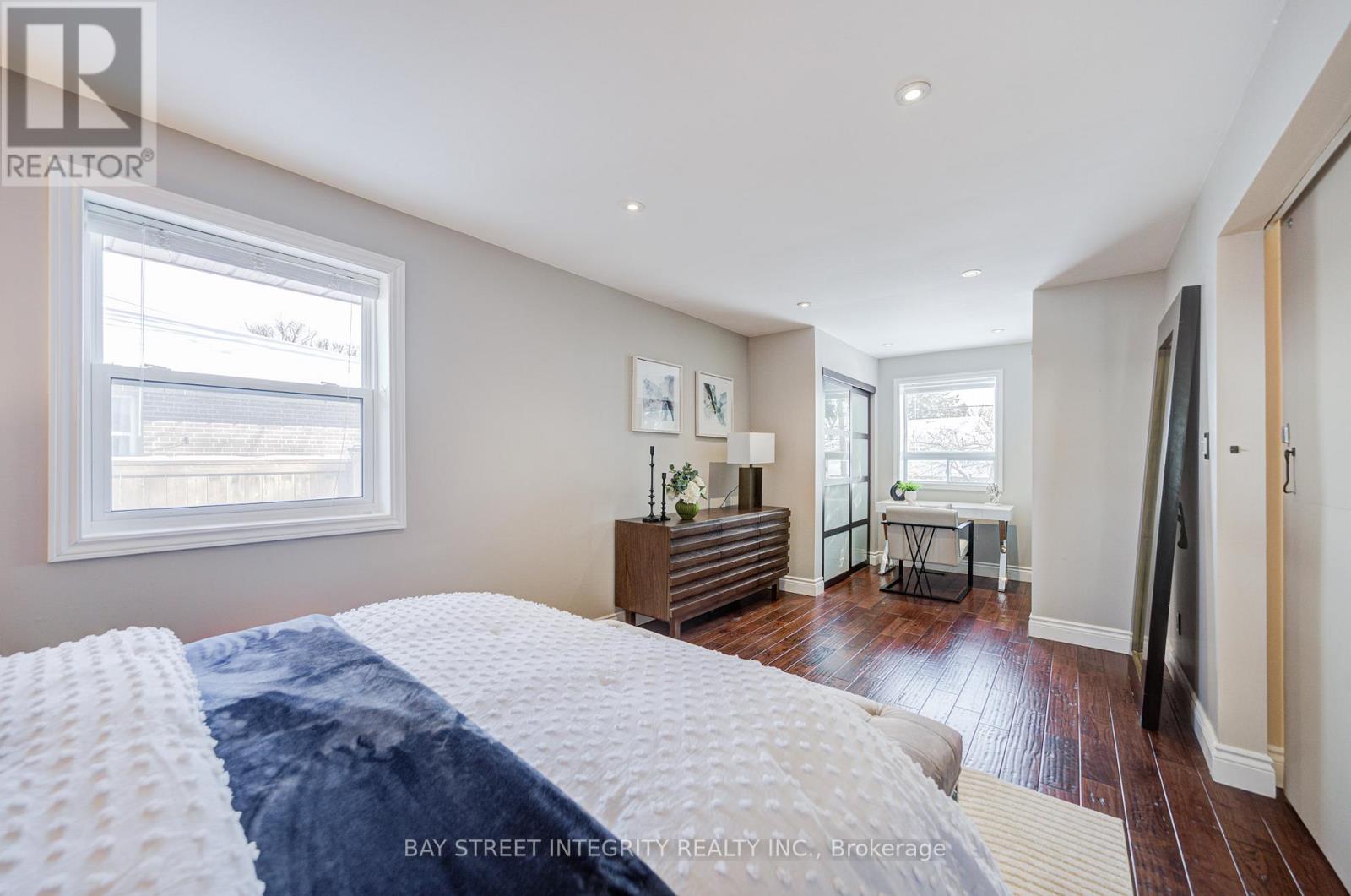 1224 Grange Road, Oakville, Ontario  L6H 1P7 - Photo 23 - W12738066