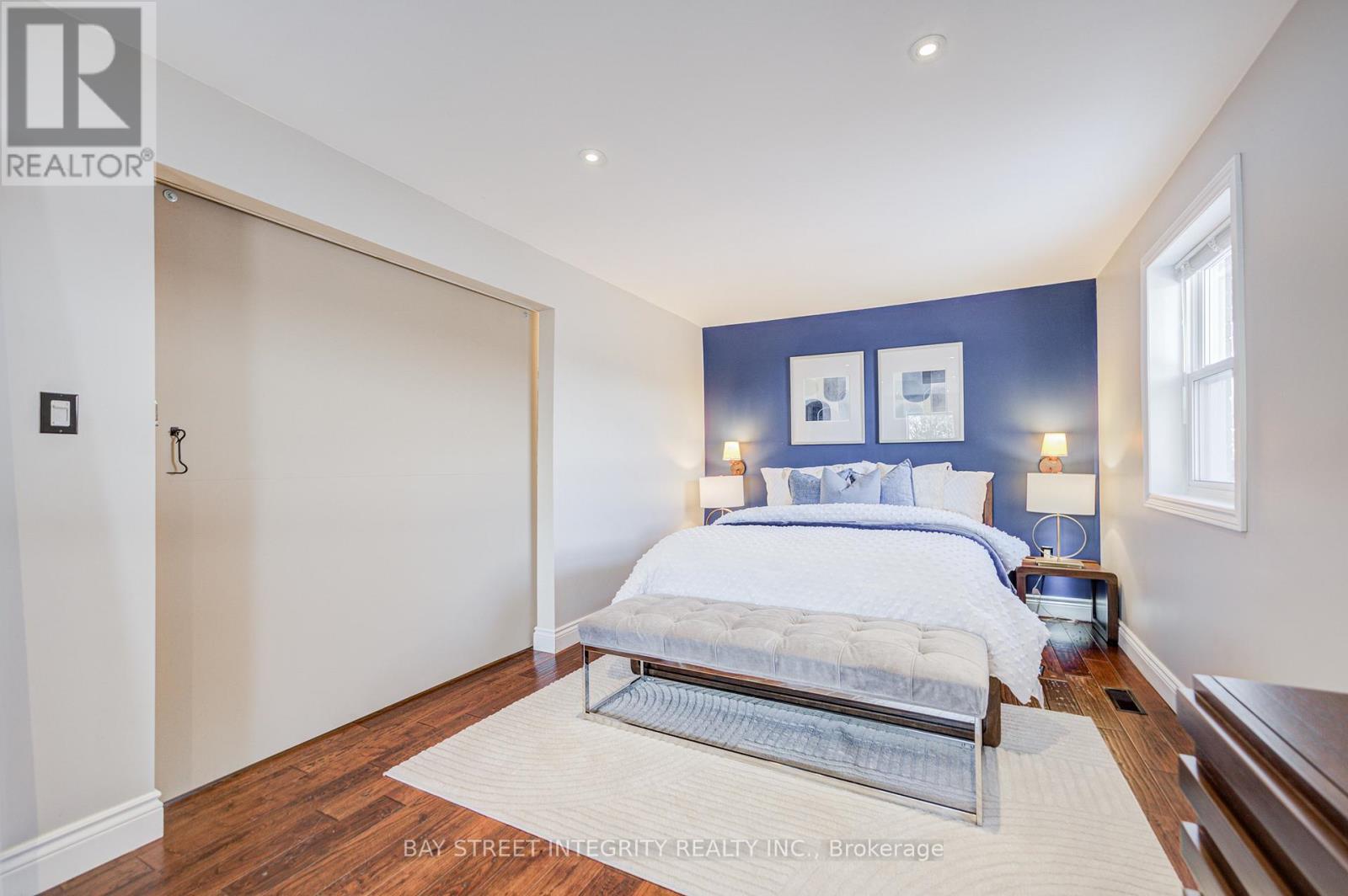 1224 Grange Road, Oakville, Ontario  L6H 1P7 - Photo 24 - W12738066