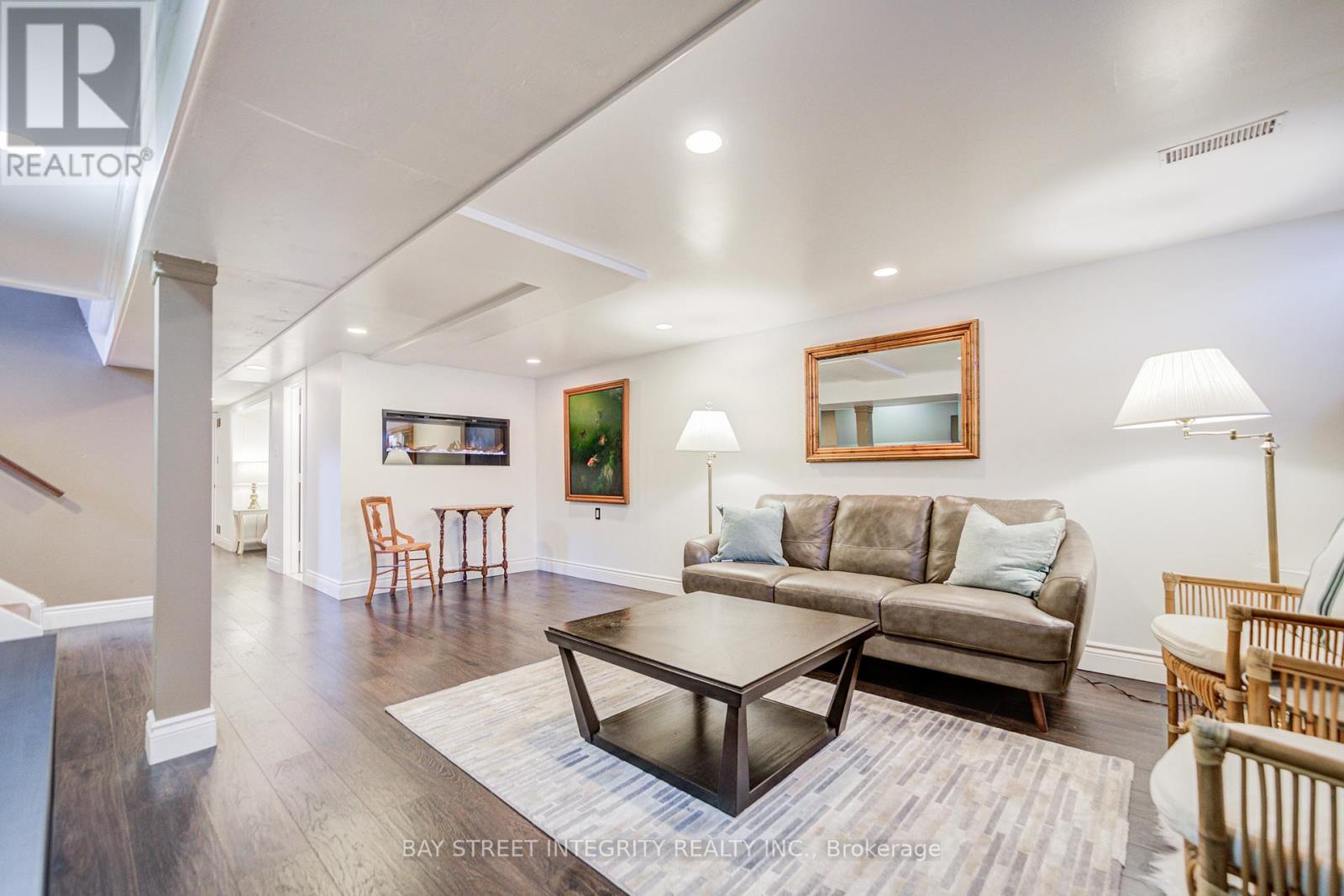 1224 Grange Road, Oakville, Ontario  L6H 1P7 - Photo 31 - W12738066