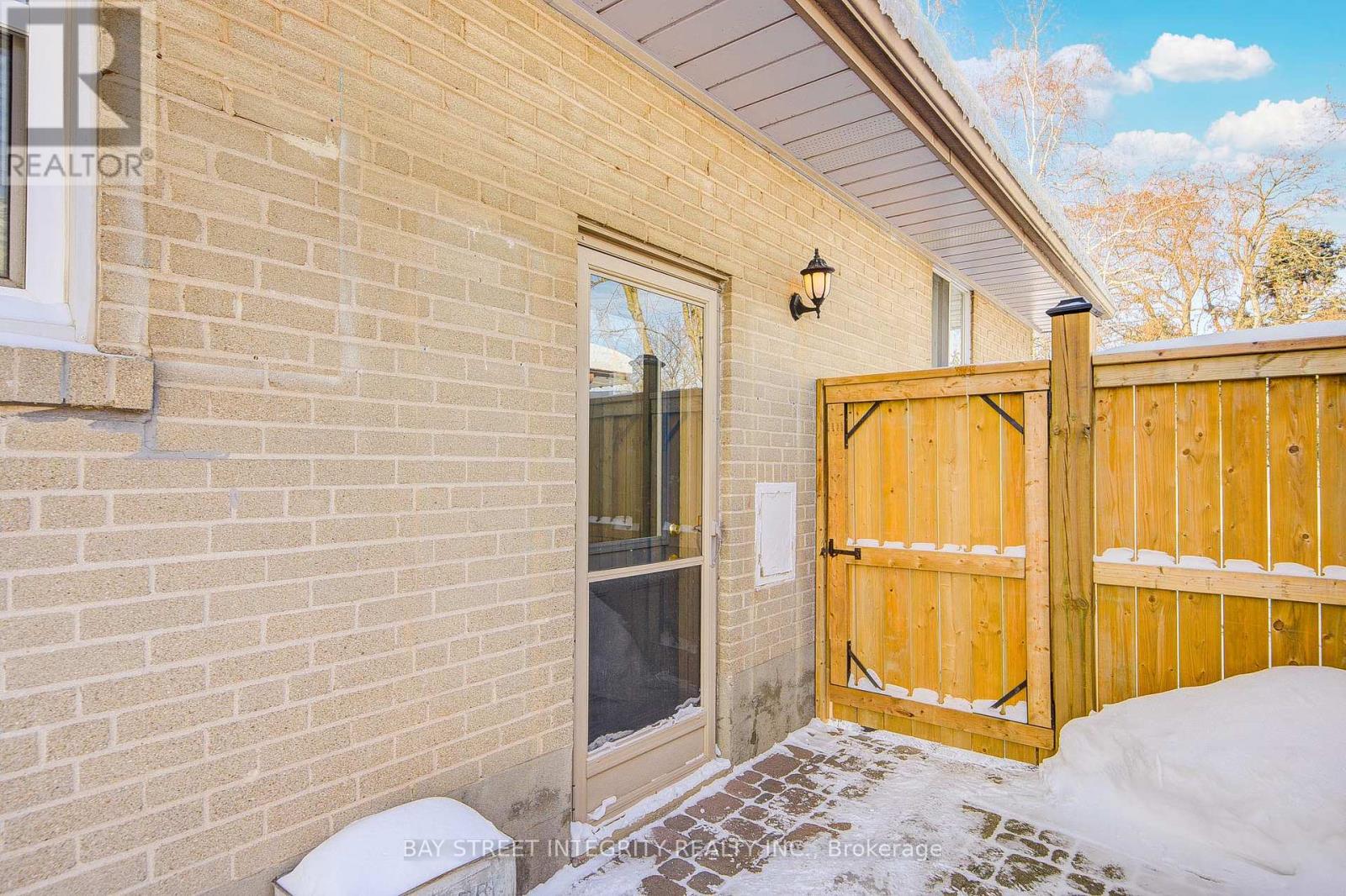 1224 Grange Road, Oakville, Ontario  L6H 1P7 - Photo 41 - W12738066