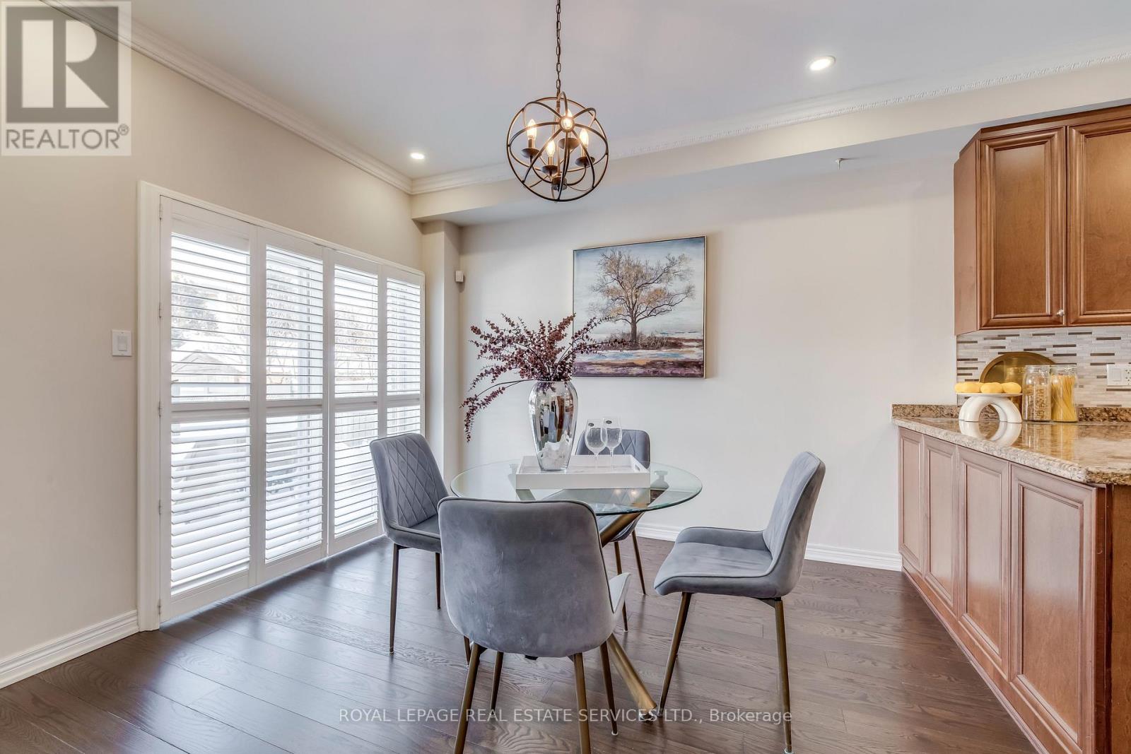 2467 Chaplin Road, Oakville, Ontario  L6H 7L6 - Photo 18 - W12738102