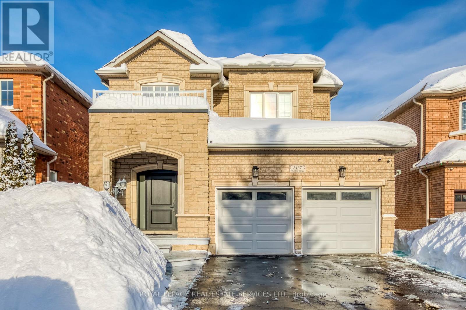 2467 Chaplin Road, Oakville, Ontario  L6H 7L6 - Photo 4 - W12738102
