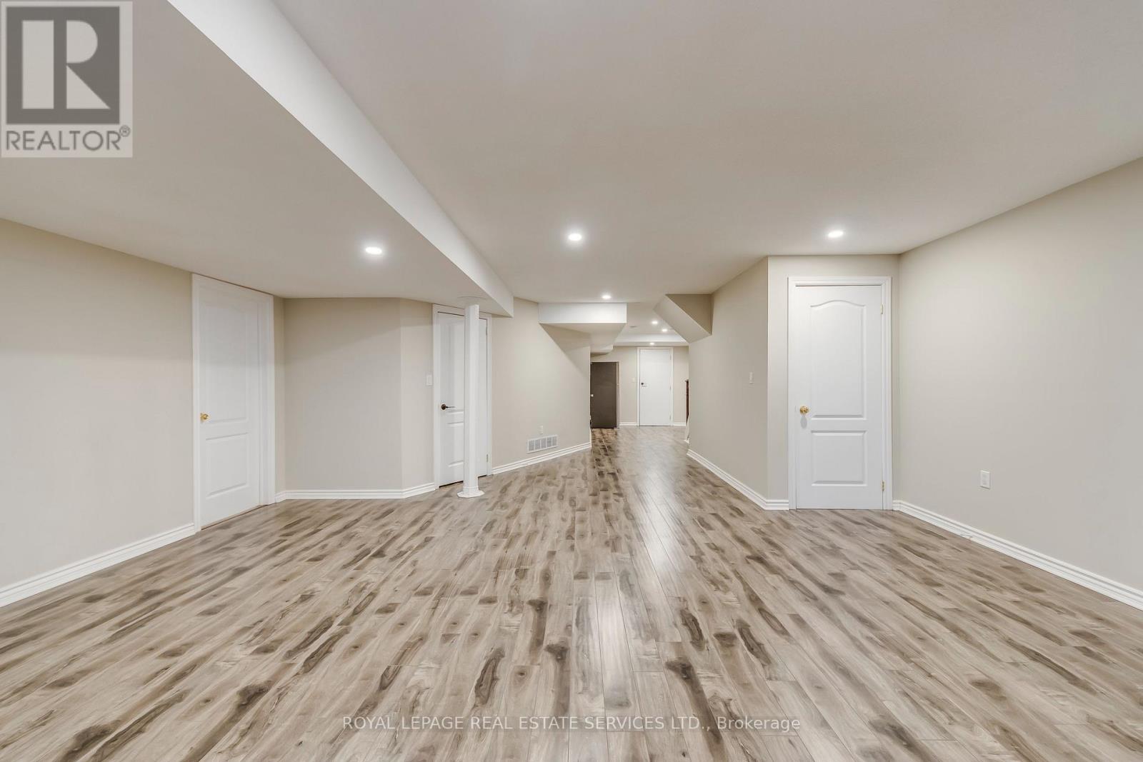 2467 Chaplin Road, Oakville, Ontario  L6H 7L6 - Photo 46 - W12738102