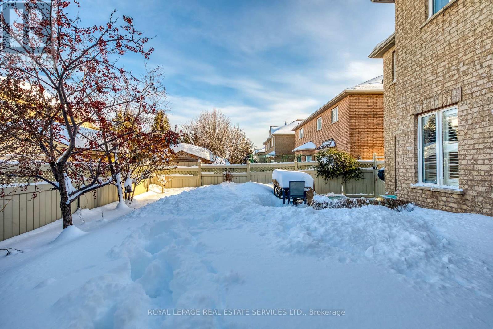 2467 Chaplin Road, Oakville, Ontario  L6H 7L6 - Photo 49 - W12738102