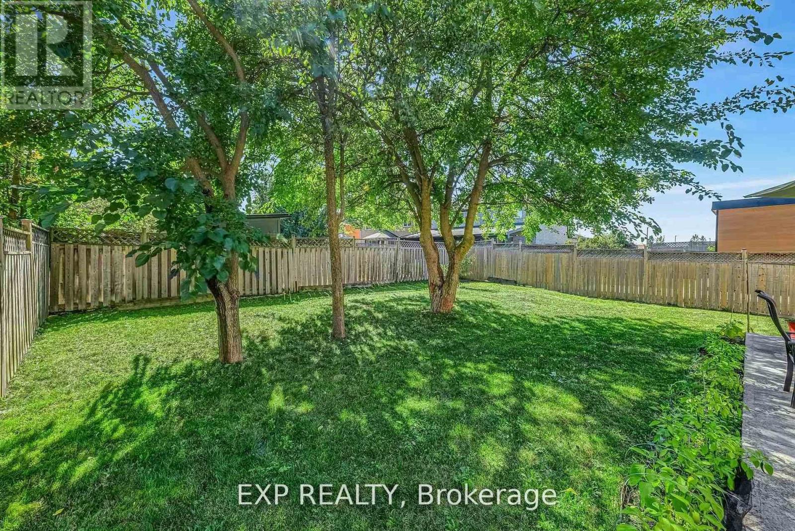 148 Taylorwood Avenue, Caledon, Ontario  L7E 1H8 - Photo 34 - W12738116