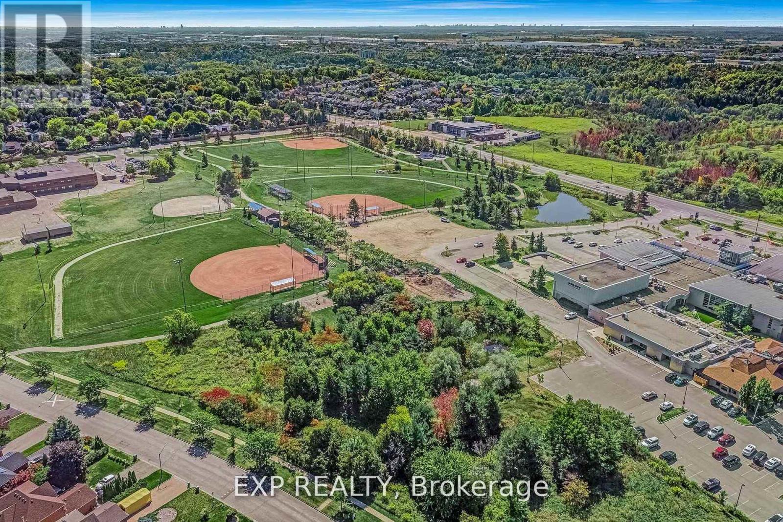 148 Taylorwood Avenue, Caledon, Ontario  L7E 1H8 - Photo 40 - W12738116