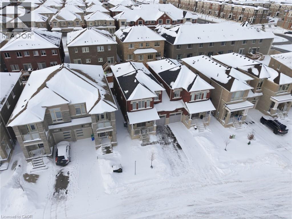 33 Mountain Heights Place, Waterdown, Ontario  L8B 1X7 - Photo 32 - 40796571