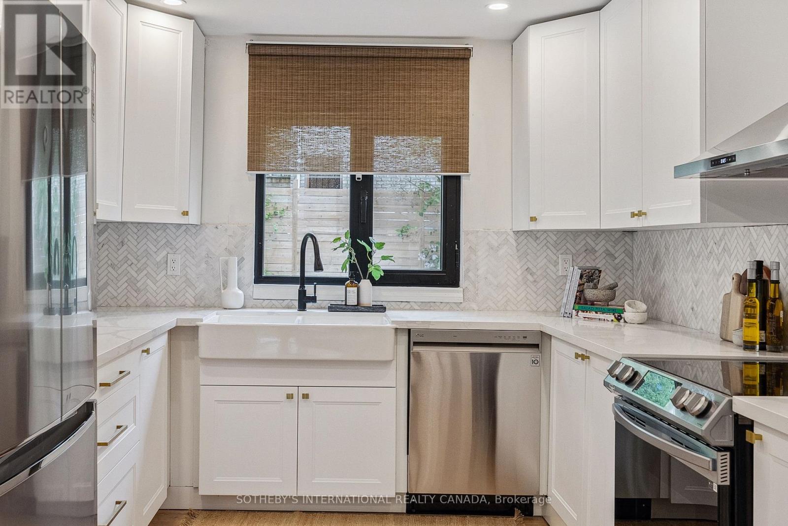 25 Silver Birch Street, Kawartha Lakes, Ontario  K0M 1L0 - Photo 23 - X12738074