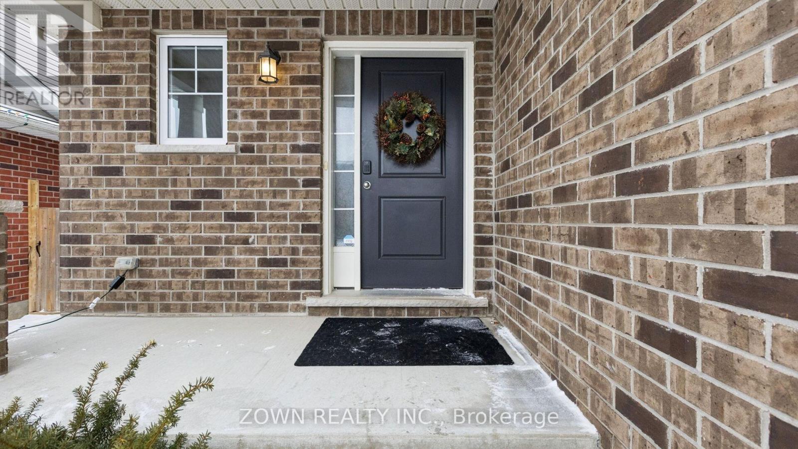 7 Chatfield Street, Ingersoll, Ontario  N5C 0B3 - Photo 5 - X12738086