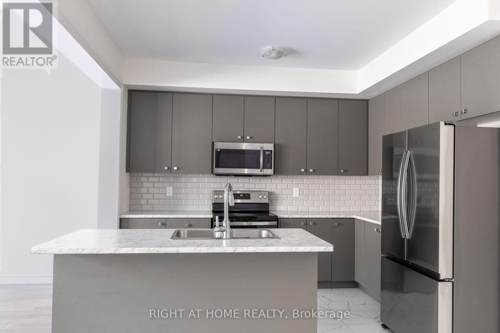 60 Concord Drive, Thorold, Ontario  L2V 0K9 - Photo 18 - X12738106