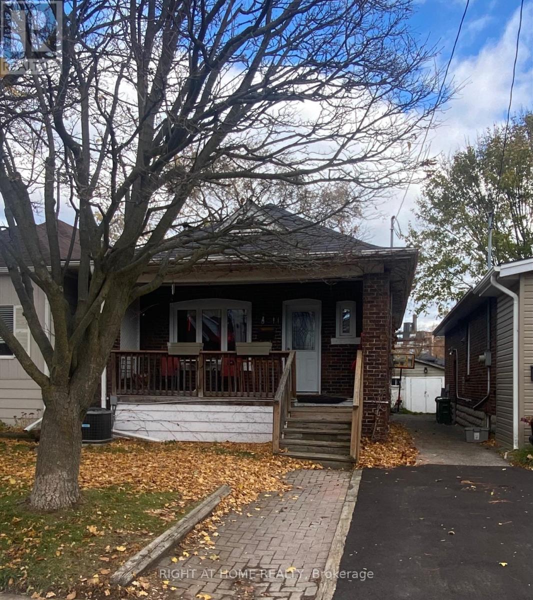 41 SIXTH STREET, Toronto, Ontario