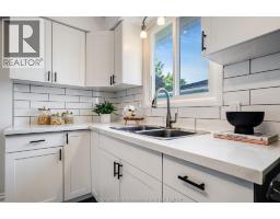 69 BRIDLE PATH ROAD, Wallaceburg, Ontario