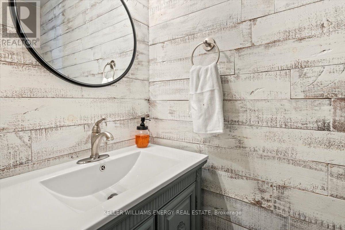 2 Resnik Drive, Clarington, Ontario  L1B 1K5 - Photo 18 - E12738188