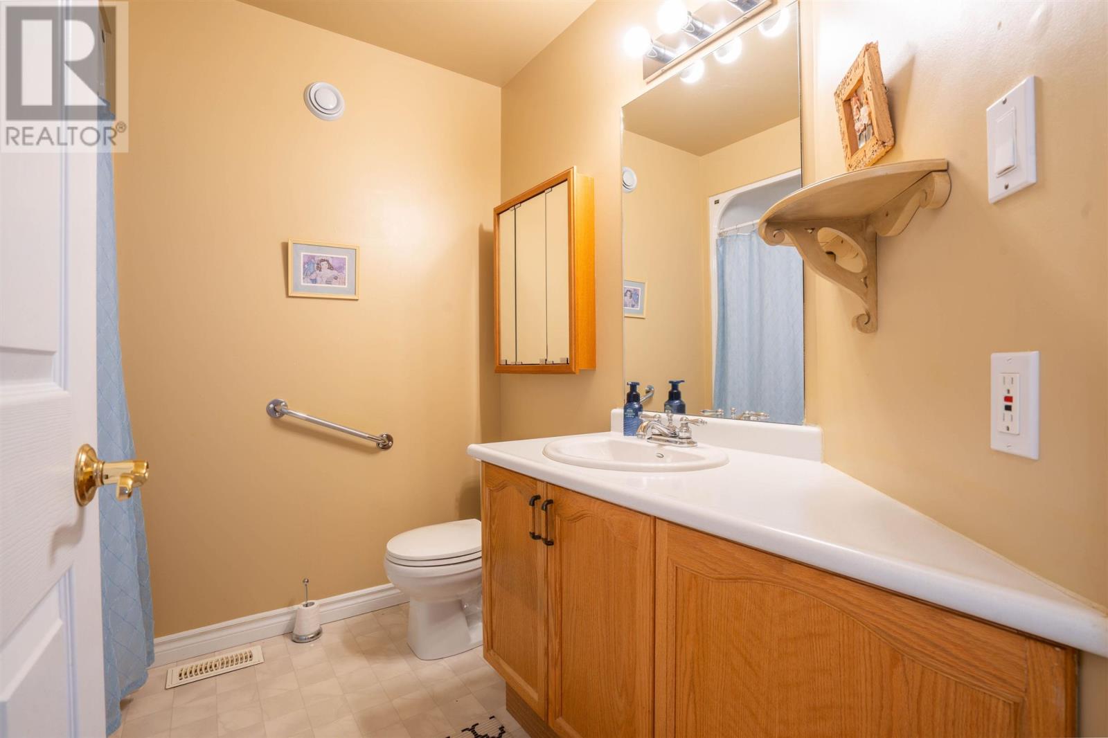 874 Lake St, Sault Ste. Marie, Ontario  P6B 6K2 - Photo 20 - SM260045