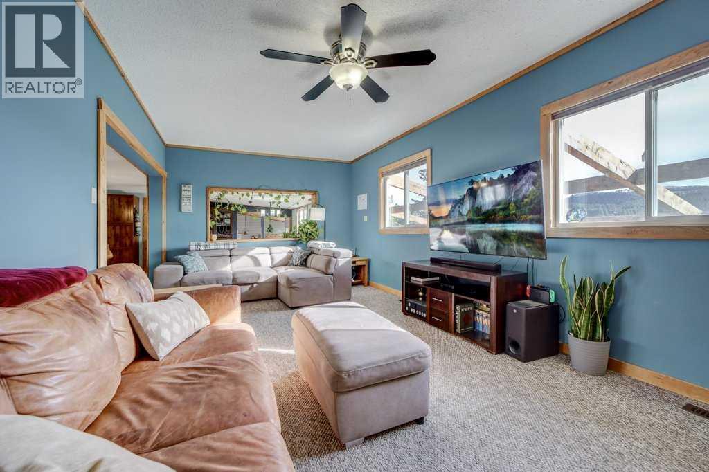 3 Southview Estates, Rural Pincher Creek No. 9, Alberta  T0K 1H0 - Photo 31 - A2268953