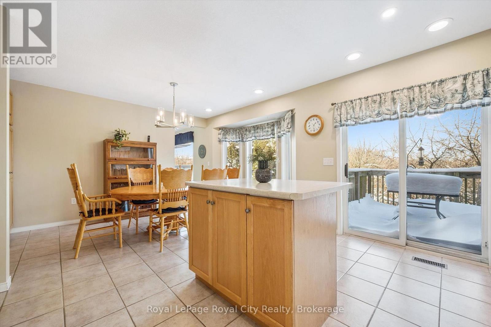 347 Starwood Drive, Guelph, Ontario  N1E 7A1 - Photo 15 - X12738220