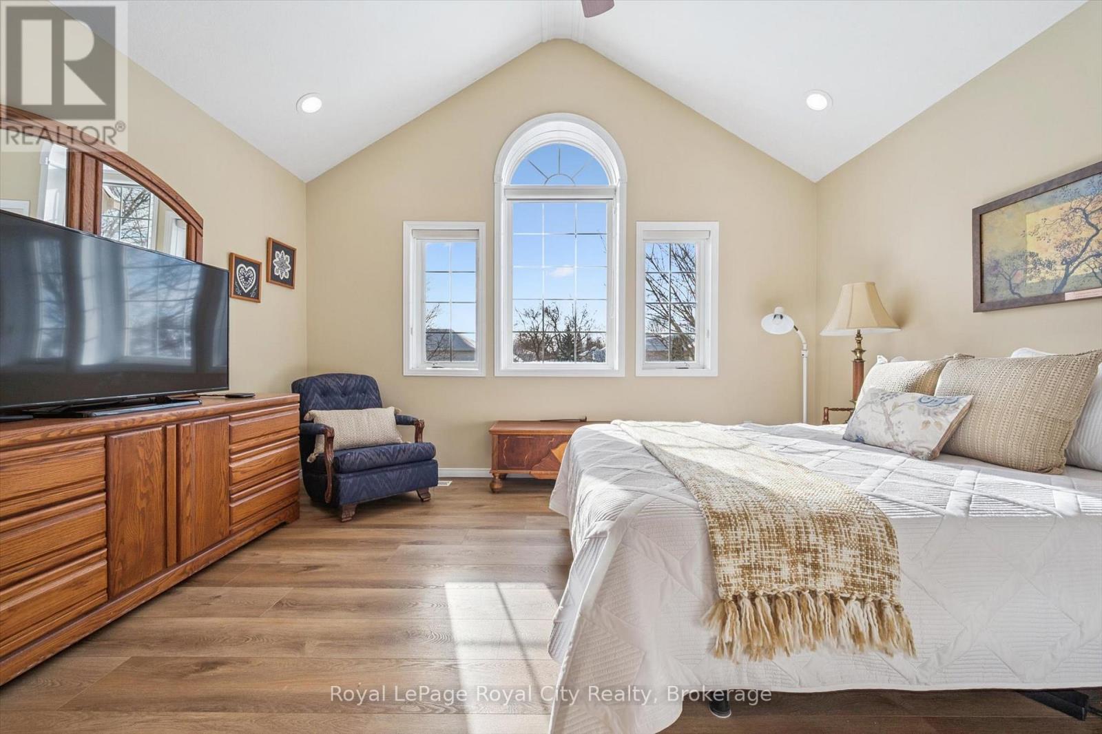 347 Starwood Drive, Guelph, Ontario  N1E 7A1 - Photo 21 - X12738220