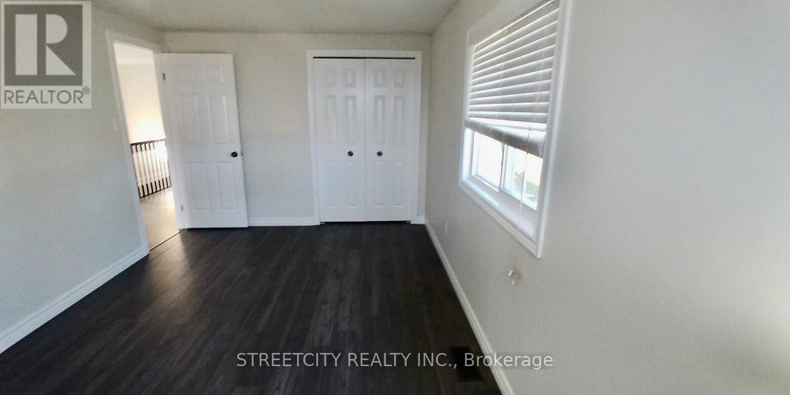 200 Purple Sage Crescent, Kitchener, Ontario  N2E 4G5 - Photo 15 - X12738232