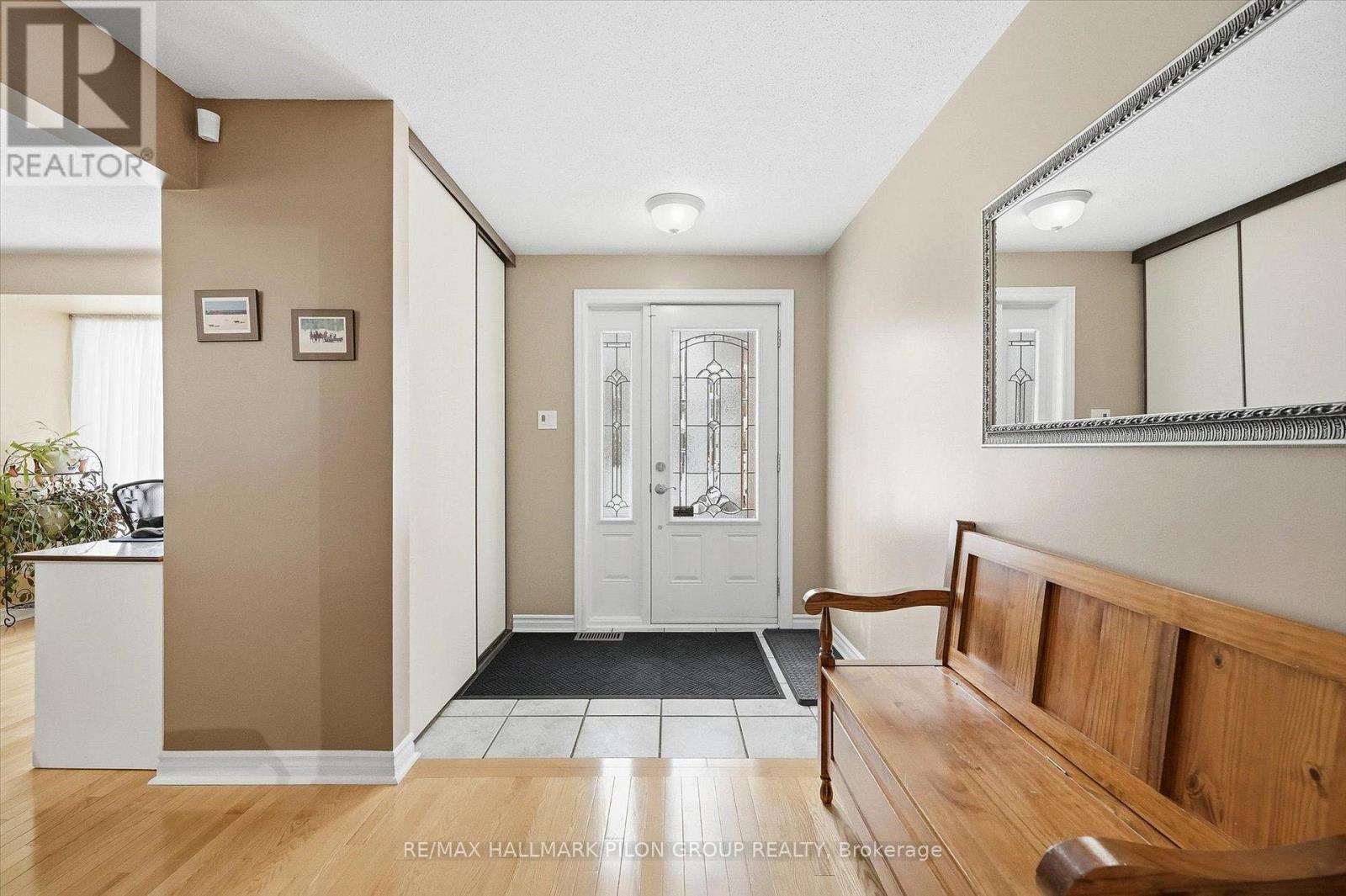 6093 Des Treflieres Gardens, Ottawa, Ontario  K1C 5T6 - Photo 14 - X12738170