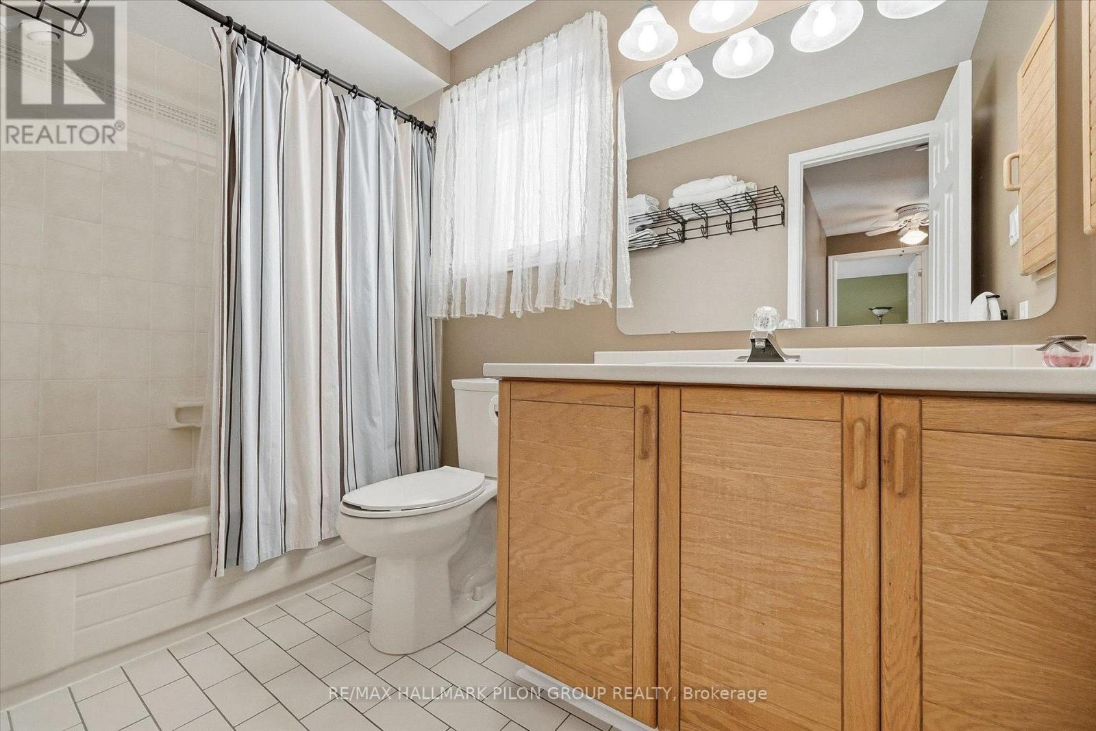 6093 Des Treflieres Gardens, Ottawa, Ontario  K1C 5T6 - Photo 21 - X12738170