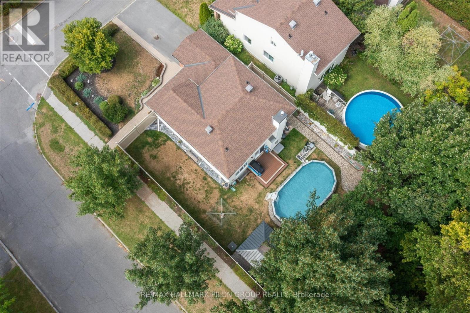 6093 Des Treflieres Gardens, Ottawa, Ontario  K1C 5T6 - Photo 27 - X12738170