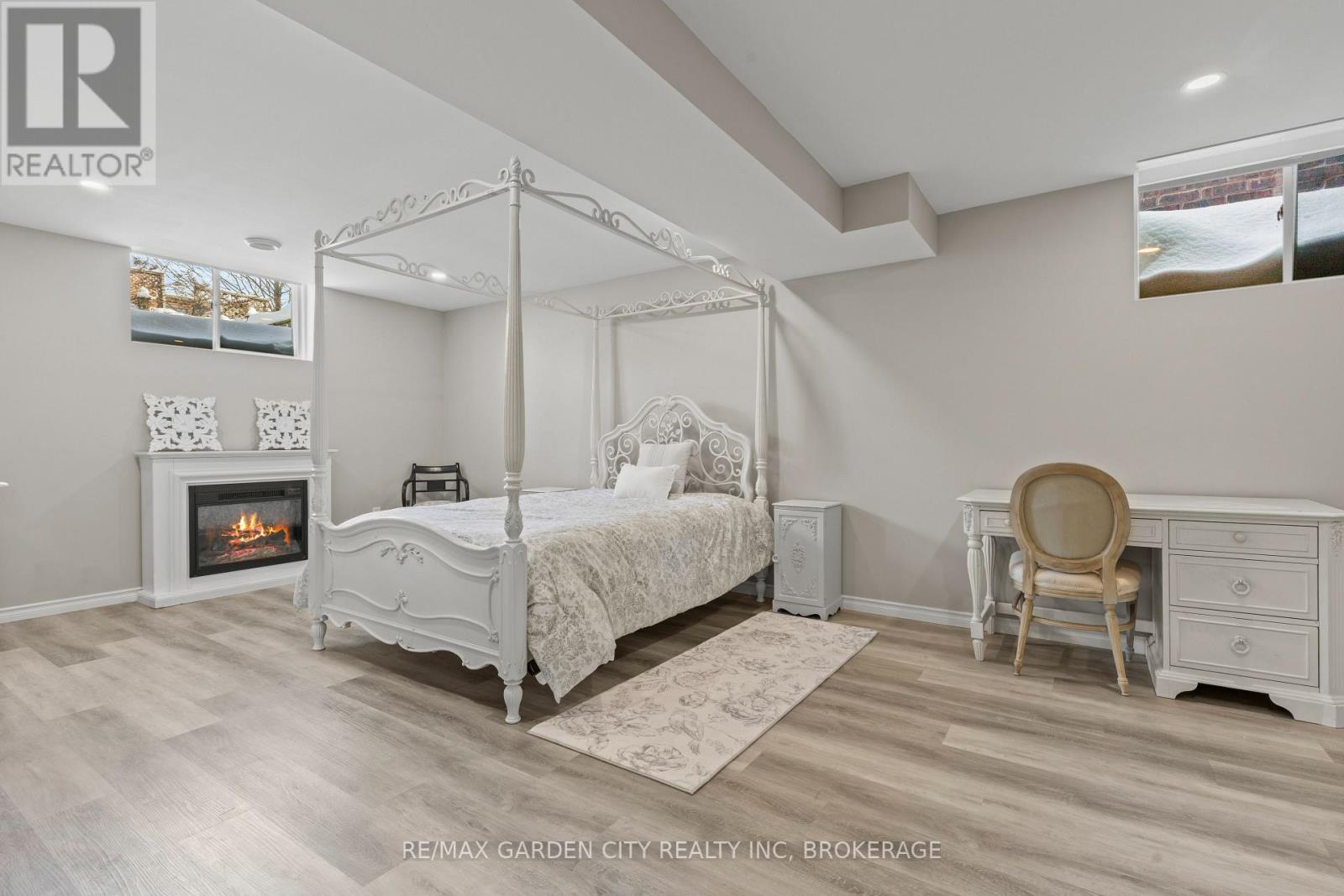 55 Kline Crescent, Pelham, Ontario  L0S 1E5 - Photo 12 - X12738252