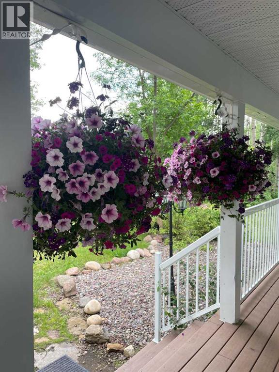 6330 700 Township, Grovedale, Alberta  T0H 1X0 - Photo 2 - A2282270