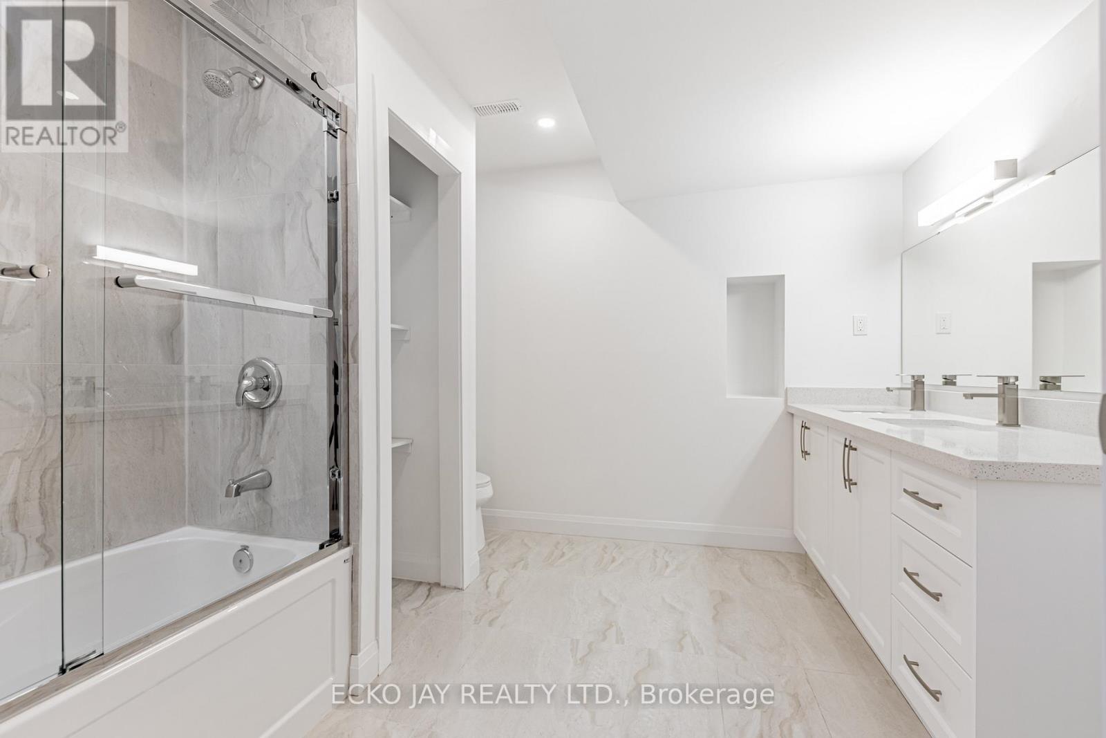 79 Larkfield Drive, Toronto, Ontario  M3B 2H5 - Photo 26 - C12488030