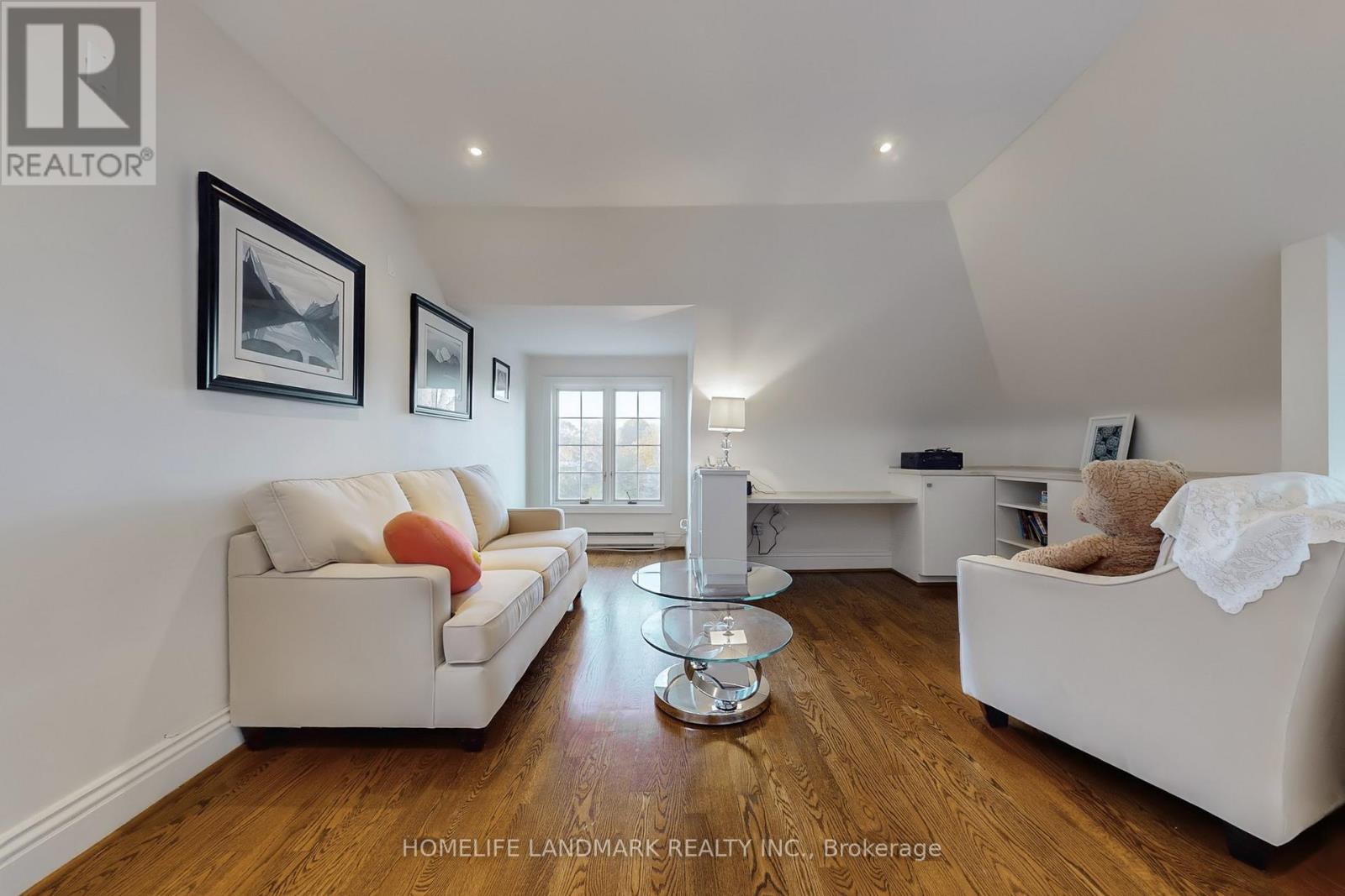 8 Killarney Road, Toronto, Ontario  M5P 1L8 - Photo 30 - C12488310