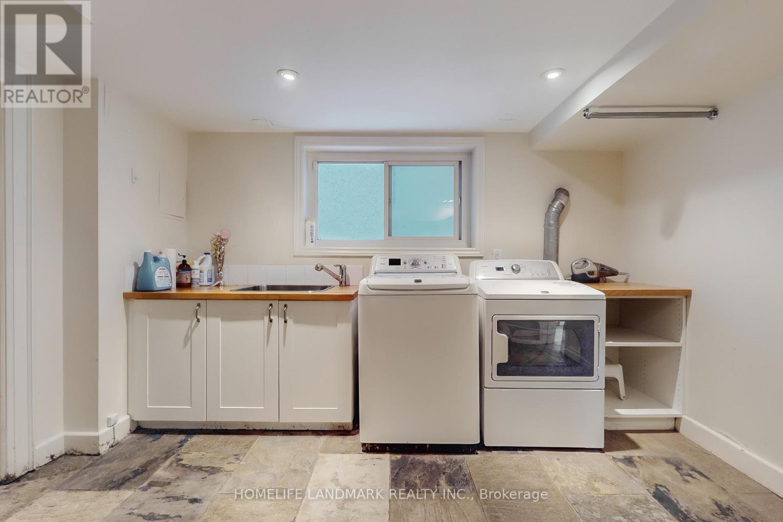 8 Killarney Road, Toronto, Ontario  M5P 1L8 - Photo 38 - C12488310