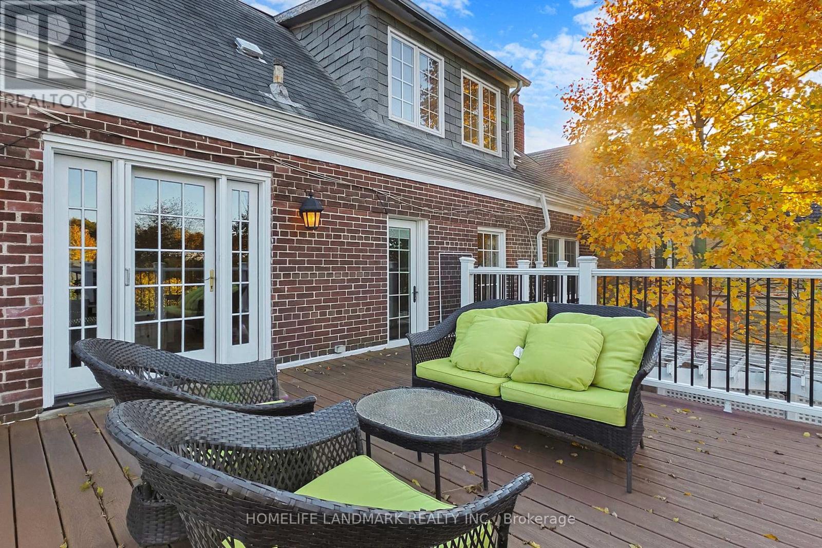 8 Killarney Road, Toronto, Ontario  M5P 1L8 - Photo 47 - C12488310