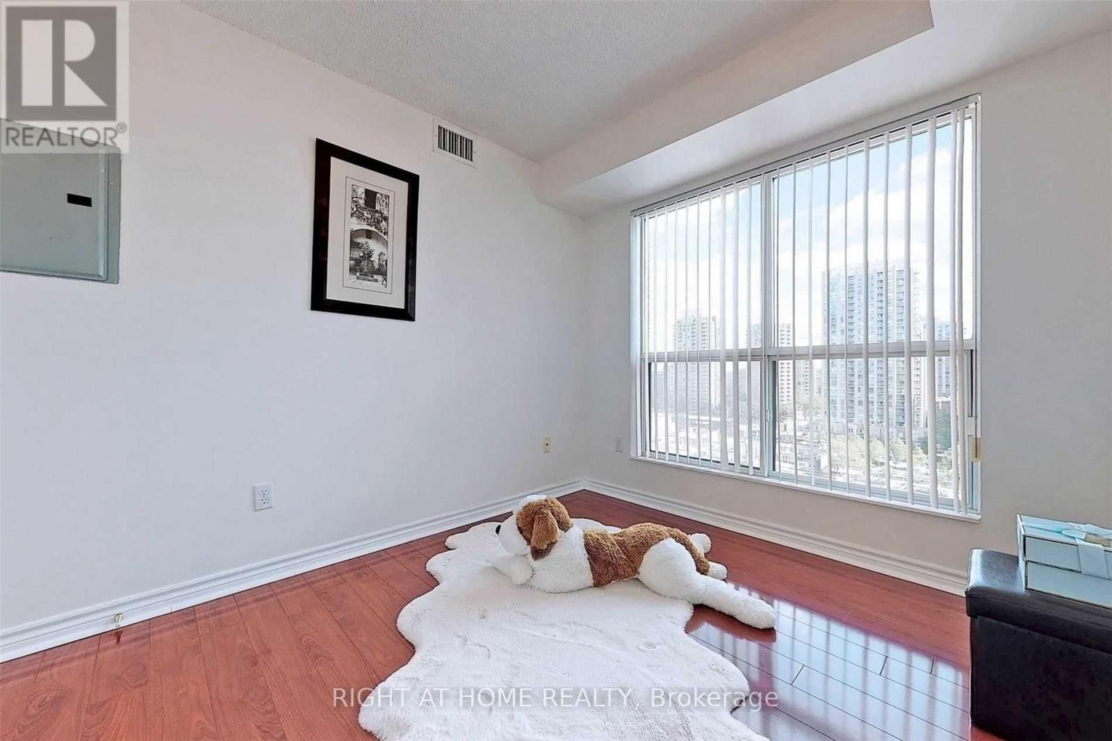 1601 - 7 Lorraine Drive, Toronto, Ontario  M2N 7H2 - Photo 31 - C12711558