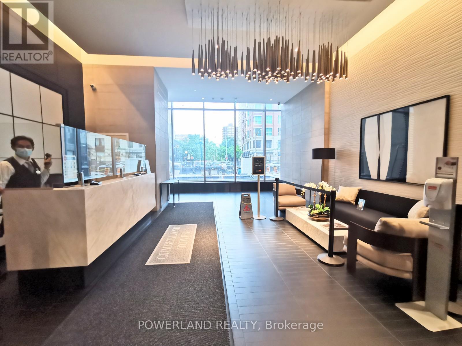 1405 - 188 Cumberland Street, Toronto, Ontario  M5R 0B6 - Photo 3 - C12737354