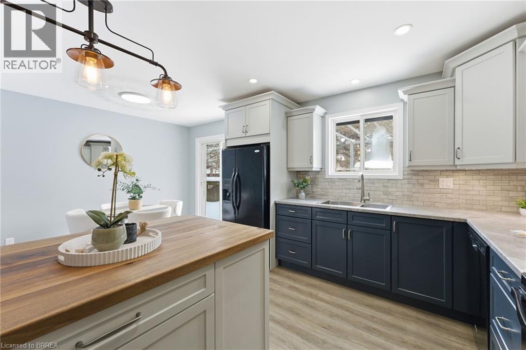 126 Aspen Street, Paris, Ontario  N3L 4A7 - Photo 10 - 40799982