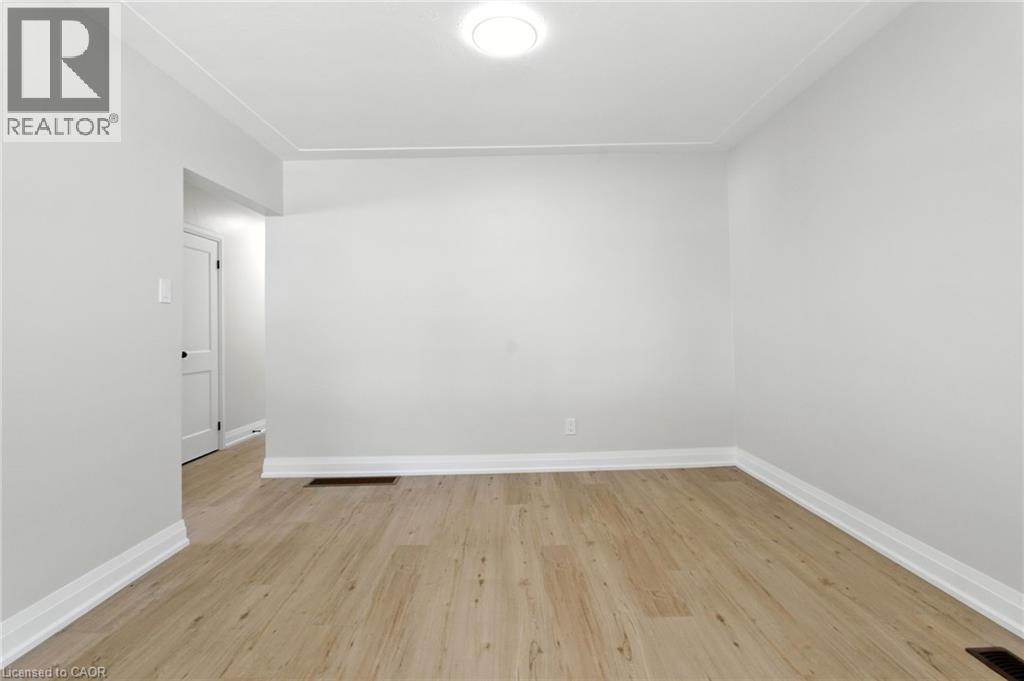 929 Upper Ottawa Street, Hamilton, Ontario  L8T 3V6 - Photo 11 - 40775947