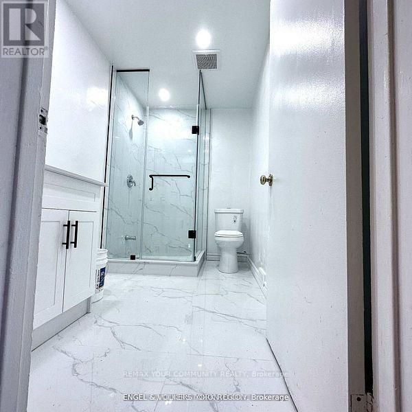 3547 St Clair Avenue E, Toronto, Ontario  M1K 1L6 - Photo 8 - E12733200